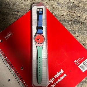 🔥FINAL🔥BRAND NEW RARE SWATCH WATCH WATCH IS box w tag & all paperwork as well
